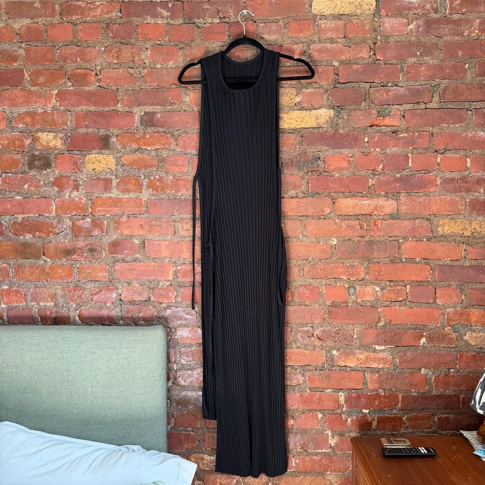 Chic Black Asymmetrical Dress